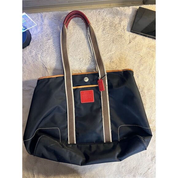 Coach Handbags - Coach Signature Hampton Weekender Tote Black Large OS Unisex Travel Bag